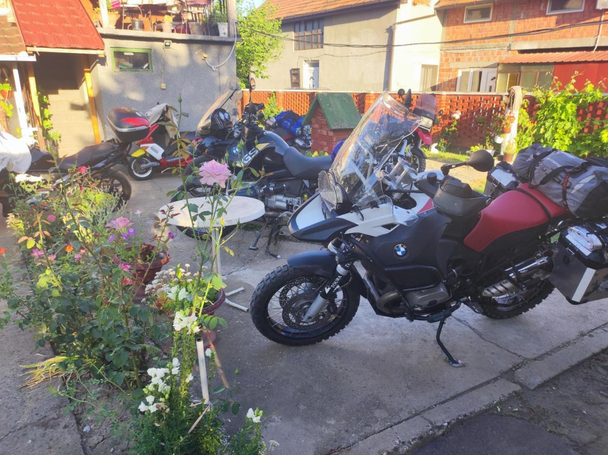 Stan Na Dan Studio Indija Zewnętrze zdjęcie